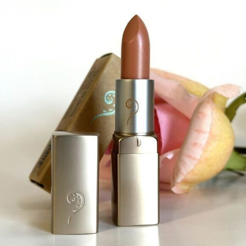 AWAKE Lipstick Vegan Japanese‎ Skin Care From New York A Sister Company Of Tarte